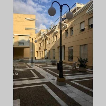 Palacio Caballeros. Parking/Wifi Jerez de la Frontera Luaran gambar